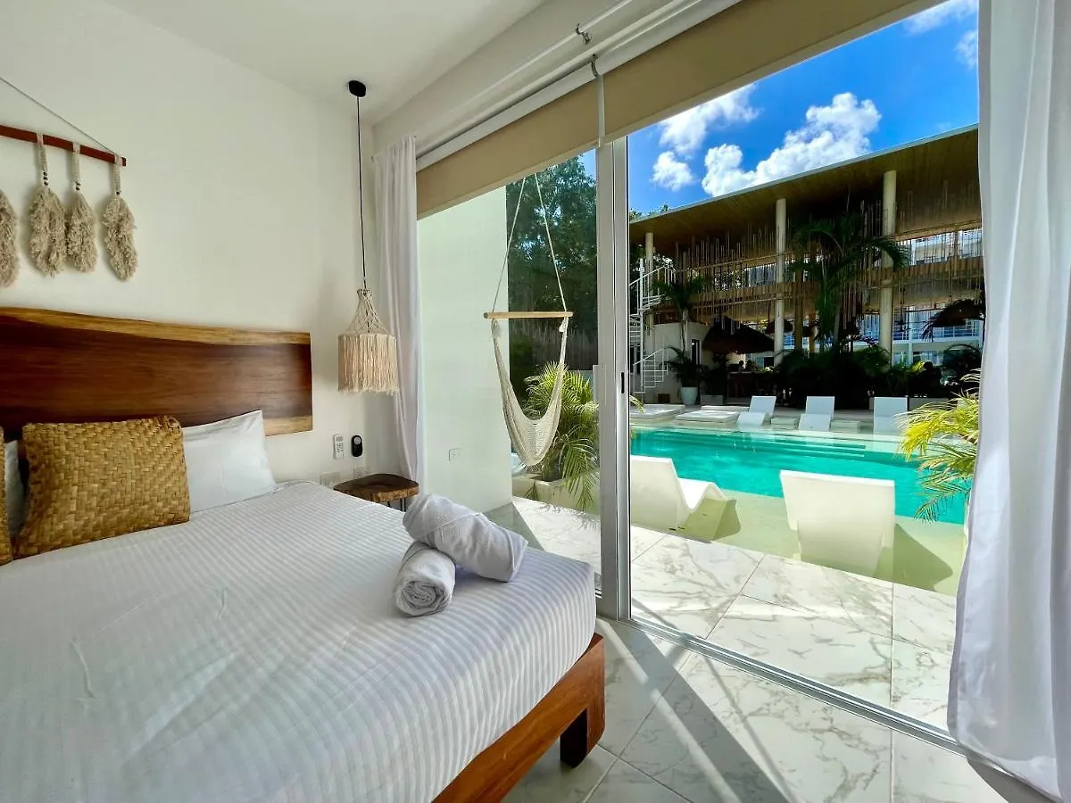 Beautiful Swim-Up Studio With Private Terrace, Pool And Jungle Gym Tulum 0*,