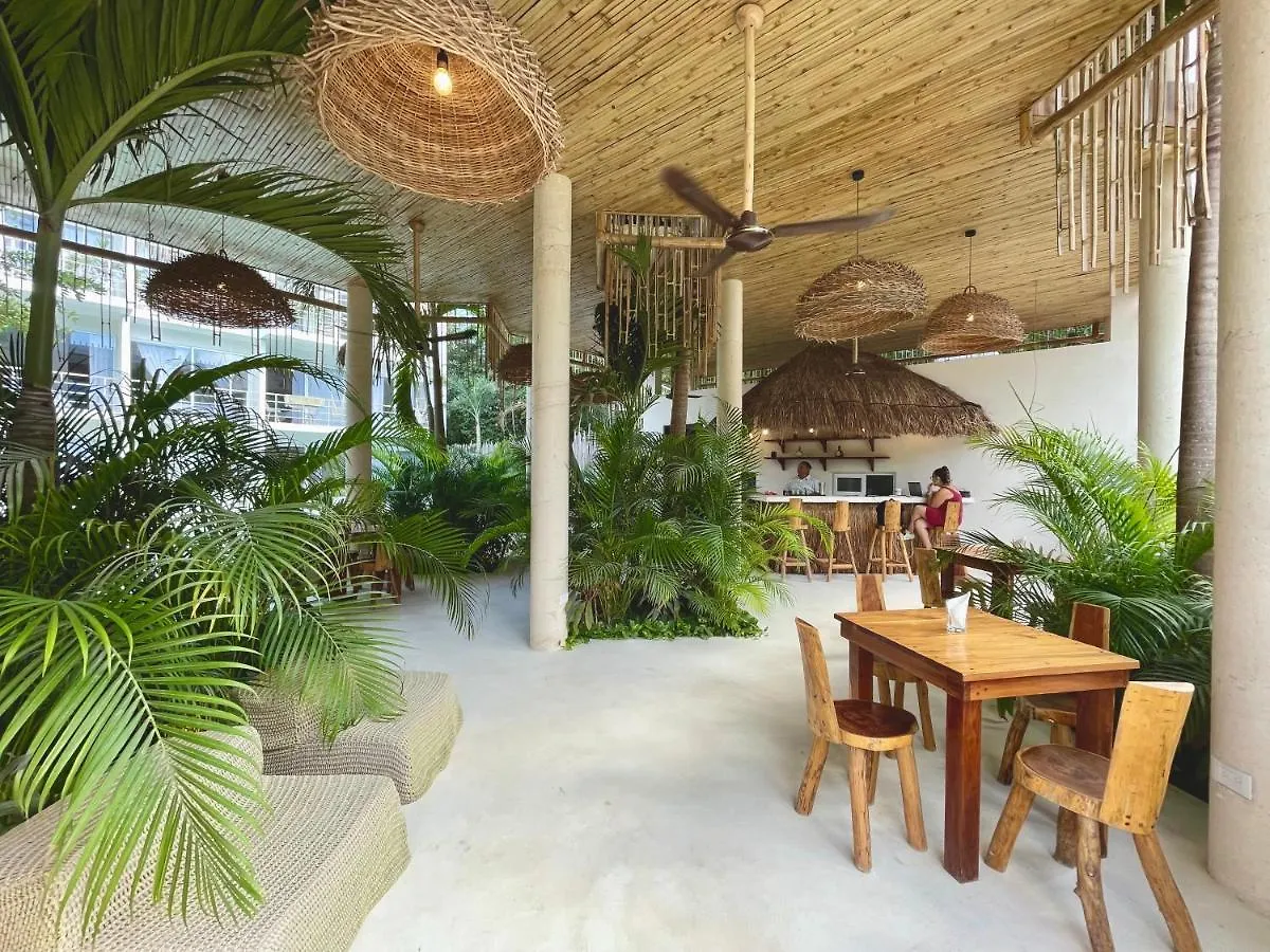 Beautiful Swim-Up Studio With Private Terrace, Pool And Jungle Gym Tulum Mexico
